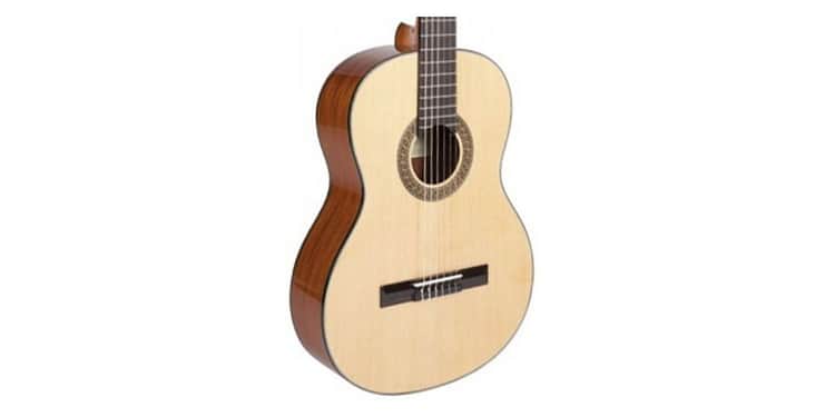 Oqan qgc20 guitarra clásica